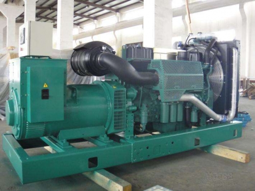 龙里便携静音：租赁无声发电机组，便携式解决能源需求